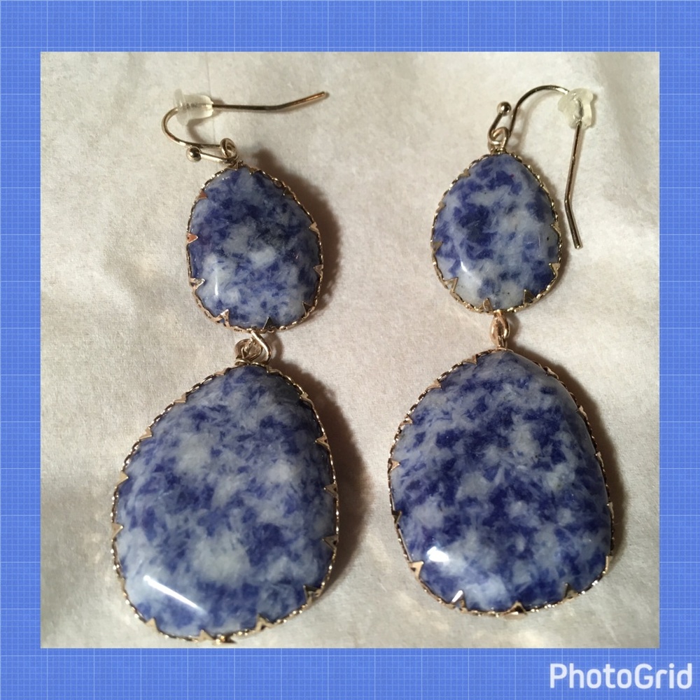 Solid Drop Rock Earrings - image 1